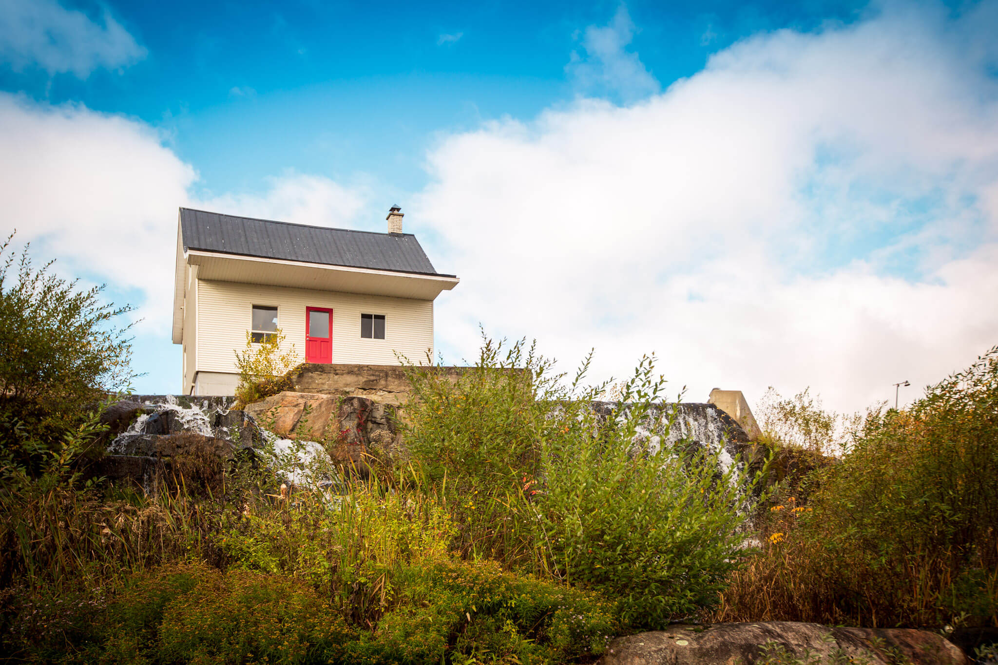 The little white house in Chicoutimi that survived the 1996 Saguenay flood that destroyed everything else in the area