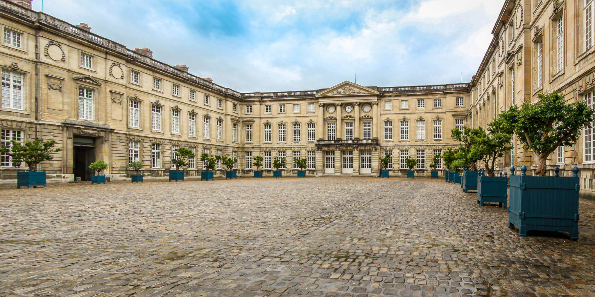 A courtyard of the Château de Compiègne