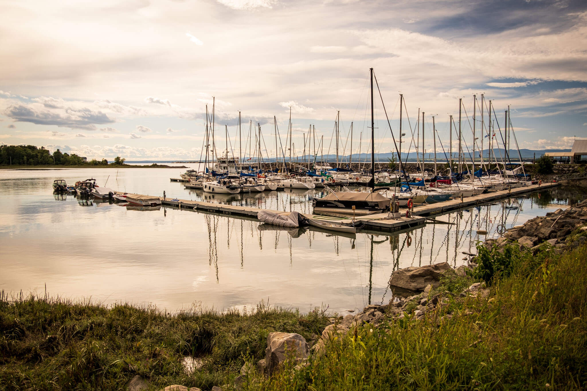 Sailboats in the Berthier-sur-Mer marina