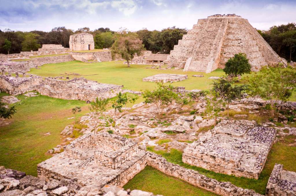 Climbing a Mayan pyramid to get a birds-eye view of Mayapan