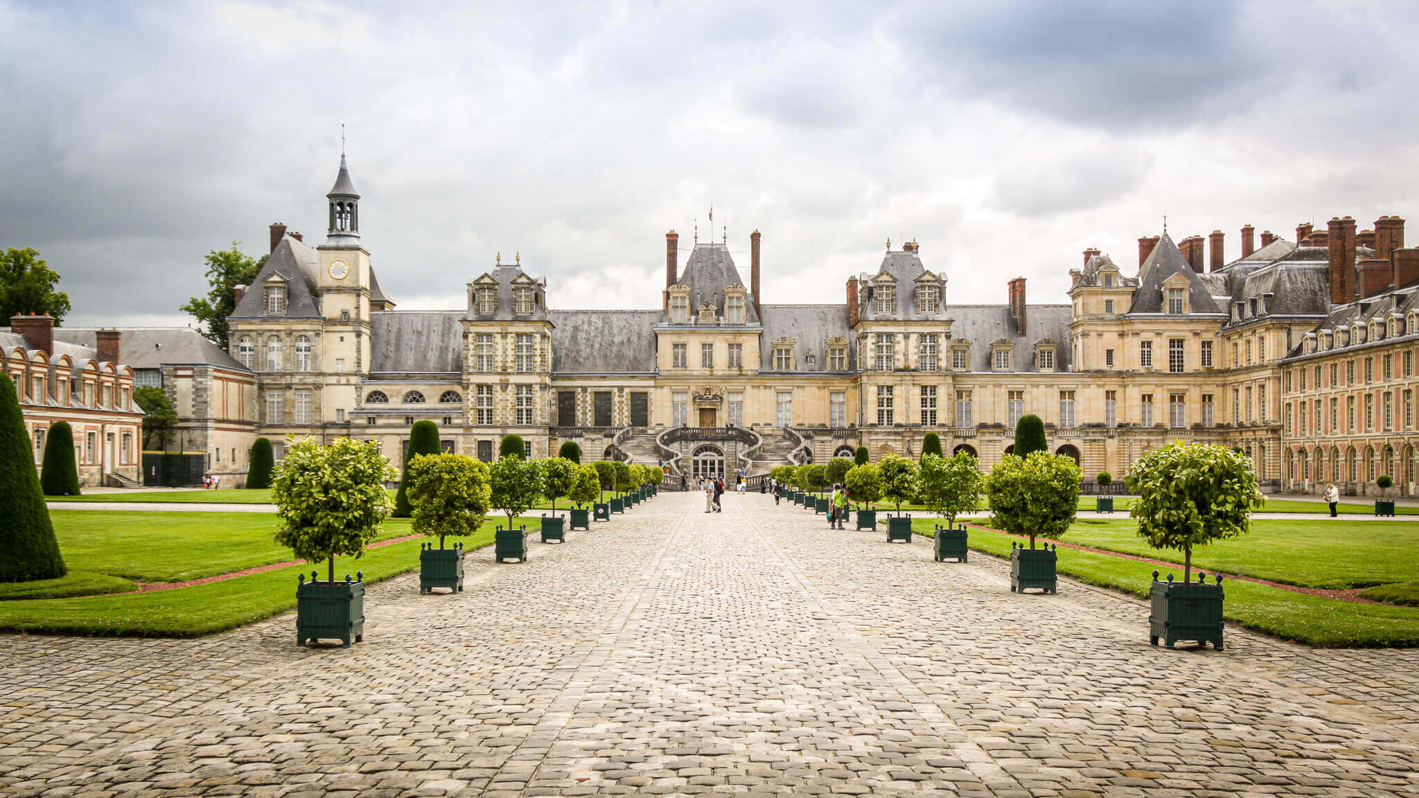 The exterior of Château de Fontainebleau, a medieval castle of the Kings of France, south of Paris