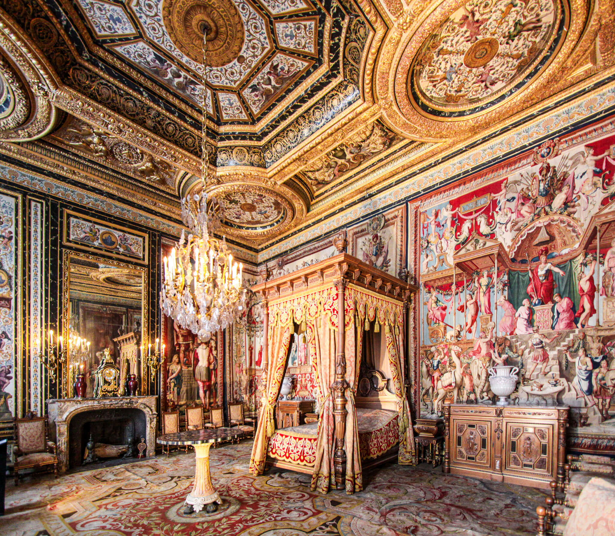 Anne of Austria's bedchamber at Château de Fontainebleau