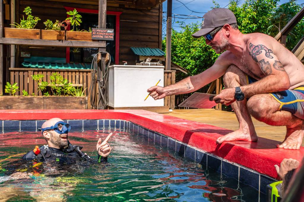 Laughing during a pool session at Utila Dive Center (photo by Nicole Webster)