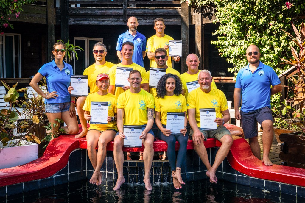 The Utila Dive Center graduating class for the March 2025 IDC