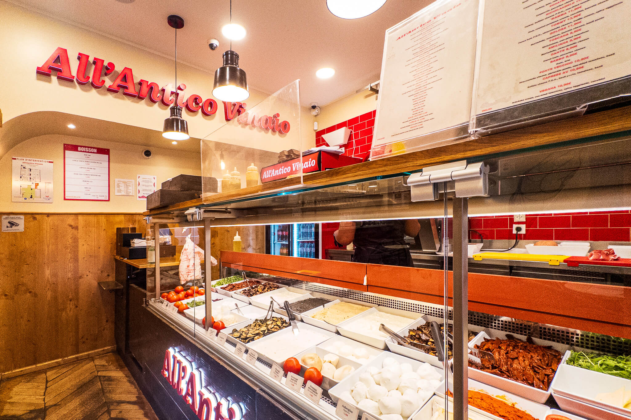 All'Antico Vinaio sandwich shop in Paris