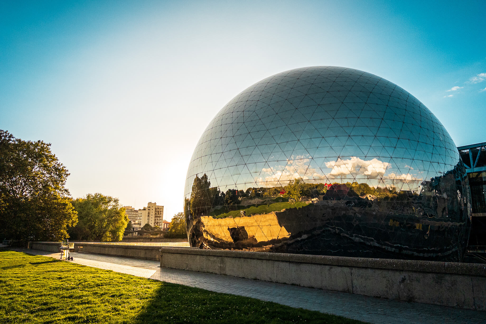 La Géode, a mirrored geodesic dome in Parc de la Villette in Paris