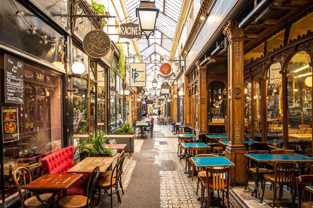 Paris 2e: Historic covered passages and pedestrian&nbsp;streets
