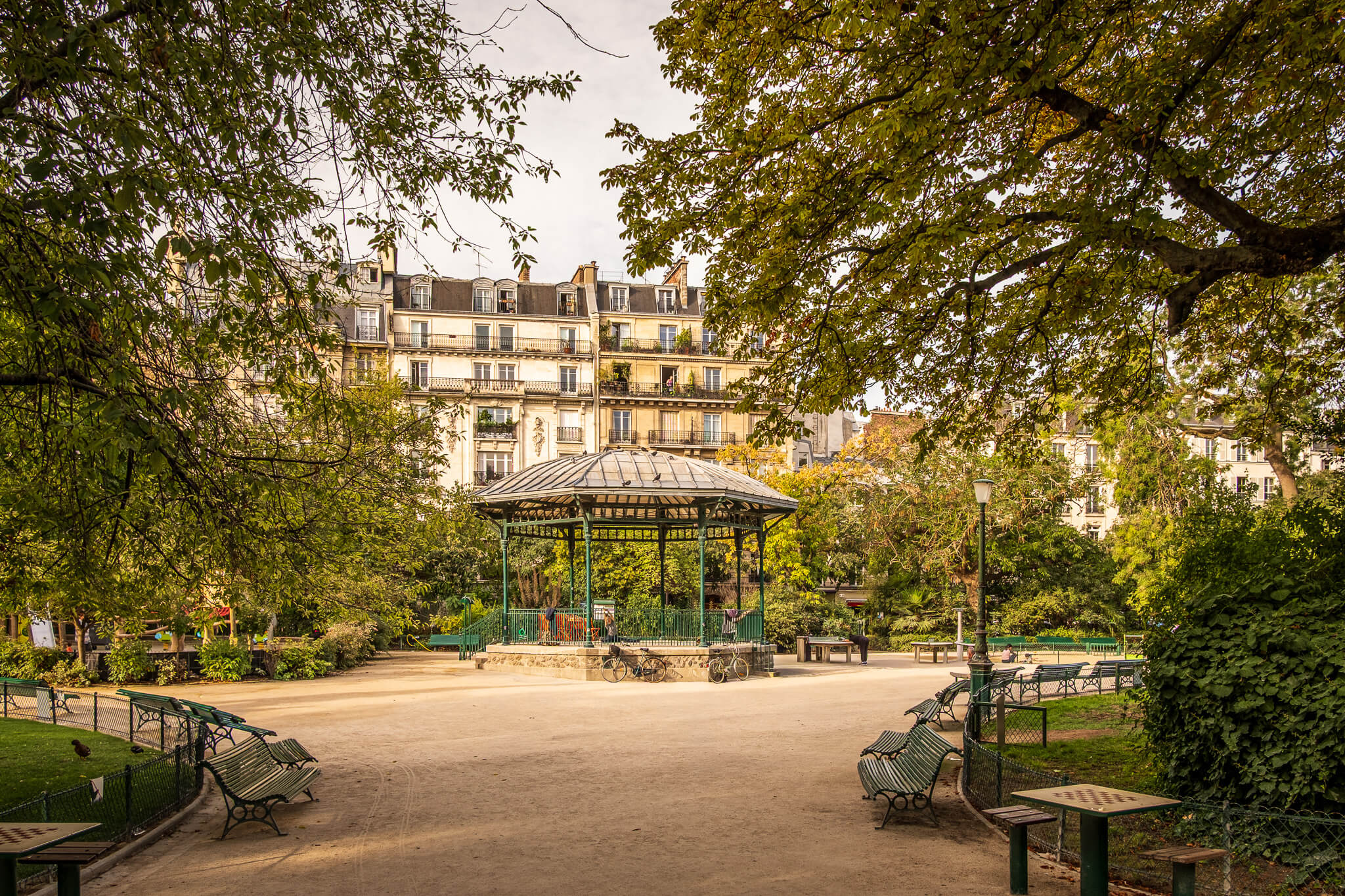 Square du Temple in Paris